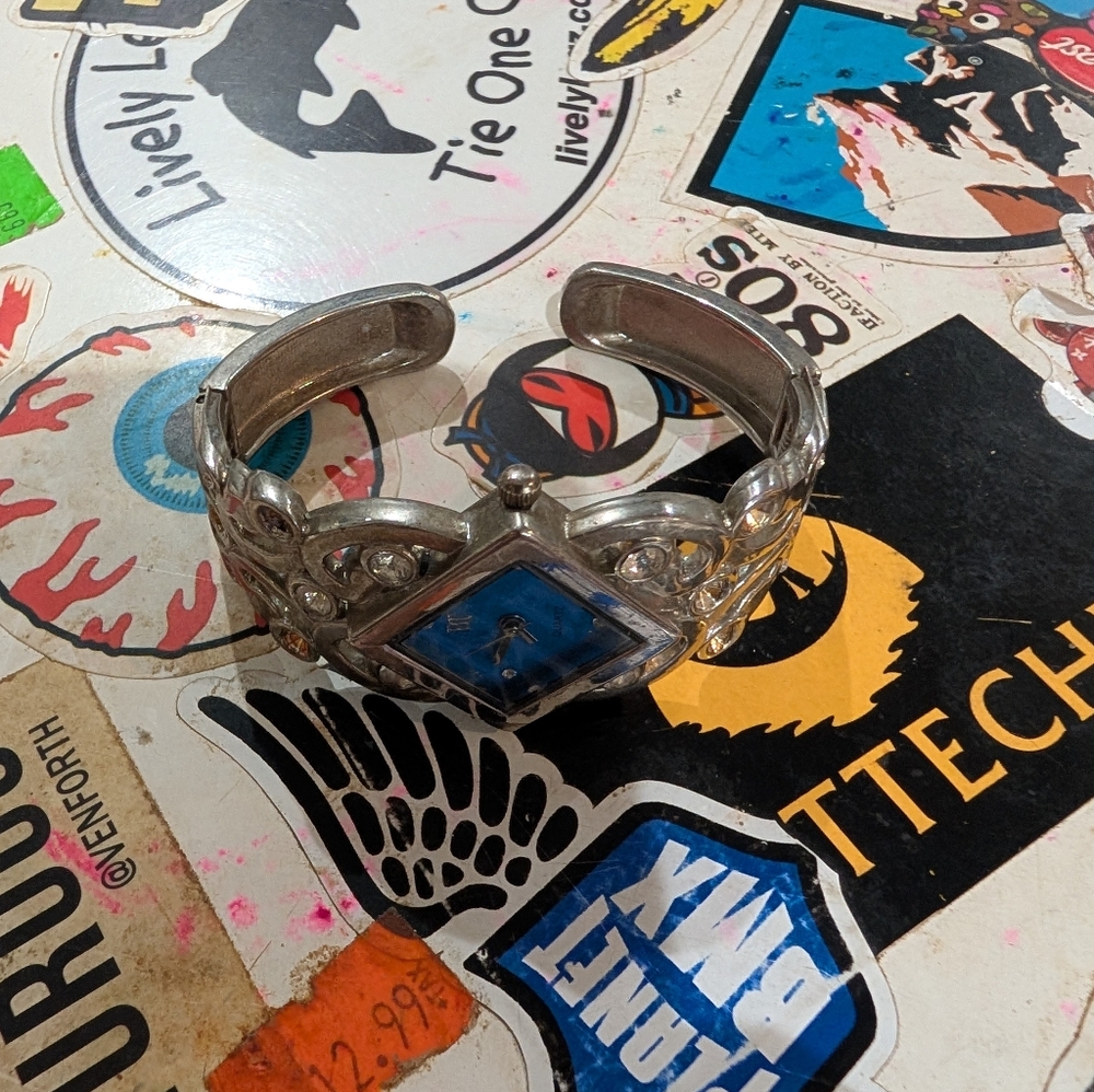 BT Bangle Watch - Picture 5 of 6